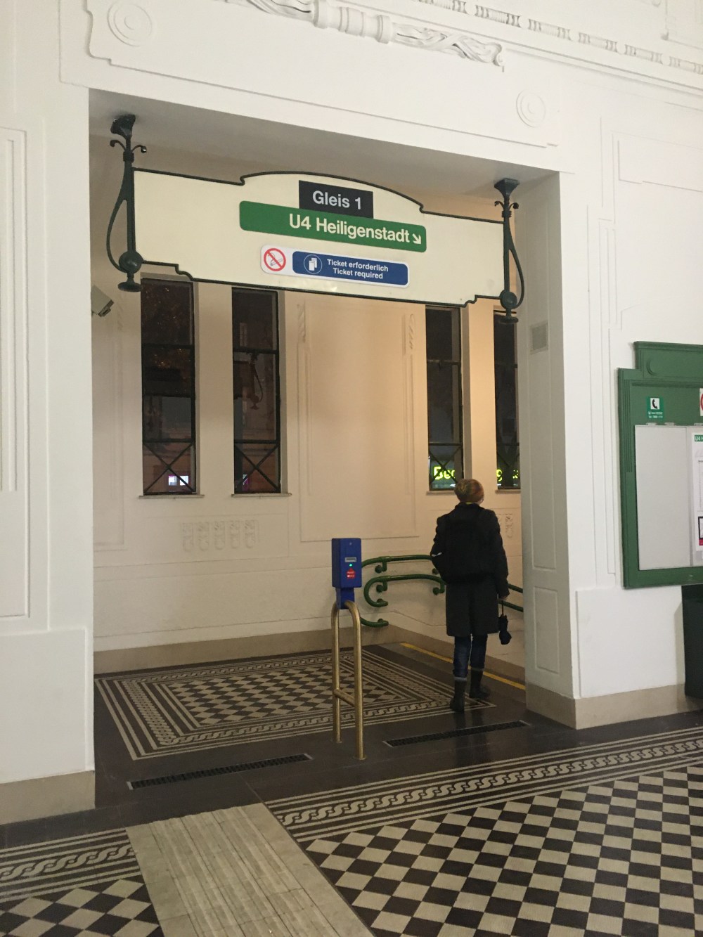 13CD4A01-EA5D-44F4-97D0-409074539D88