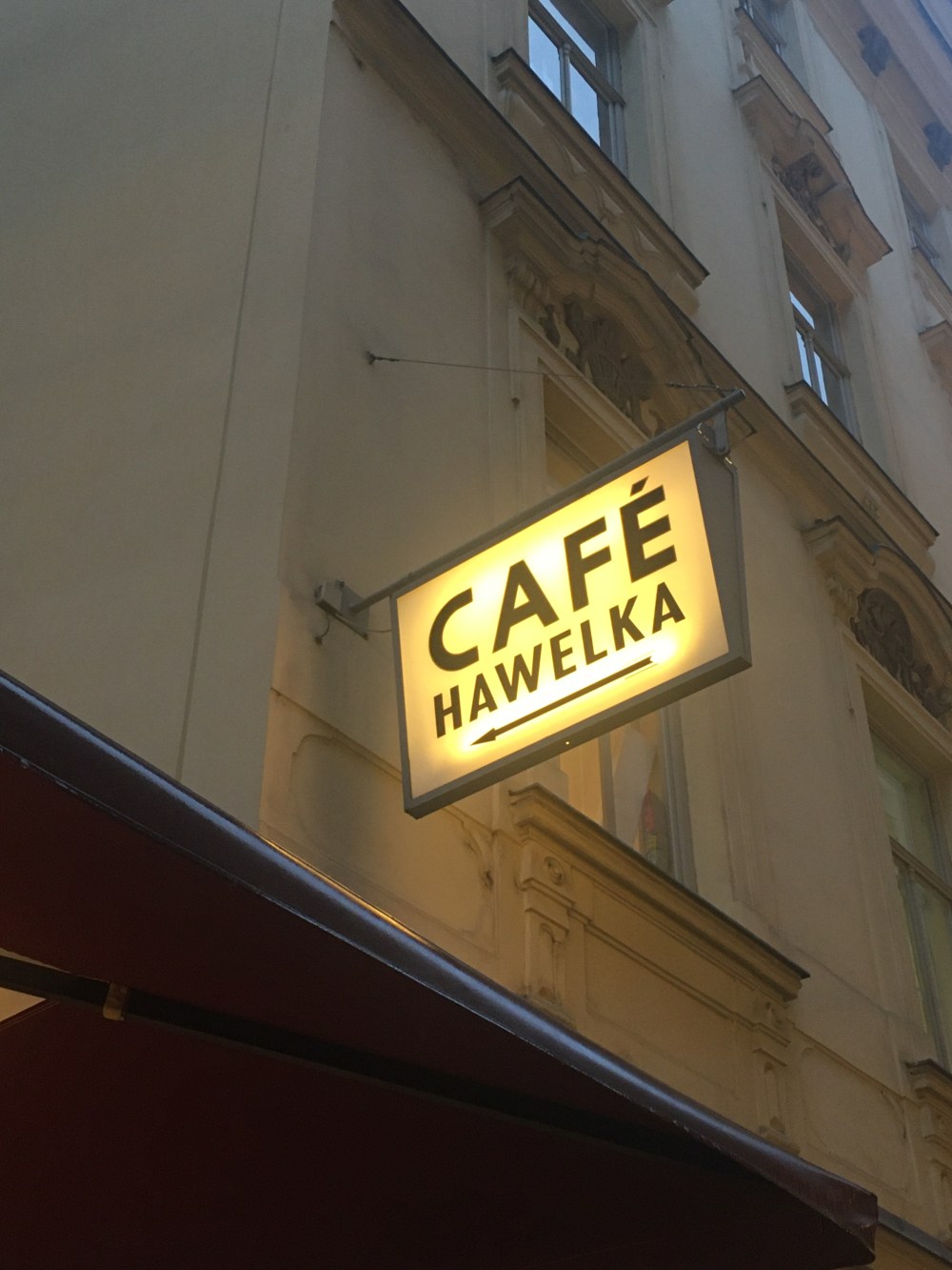 7D4BC684-8054-43BC-91B2-29EE9A895E6F