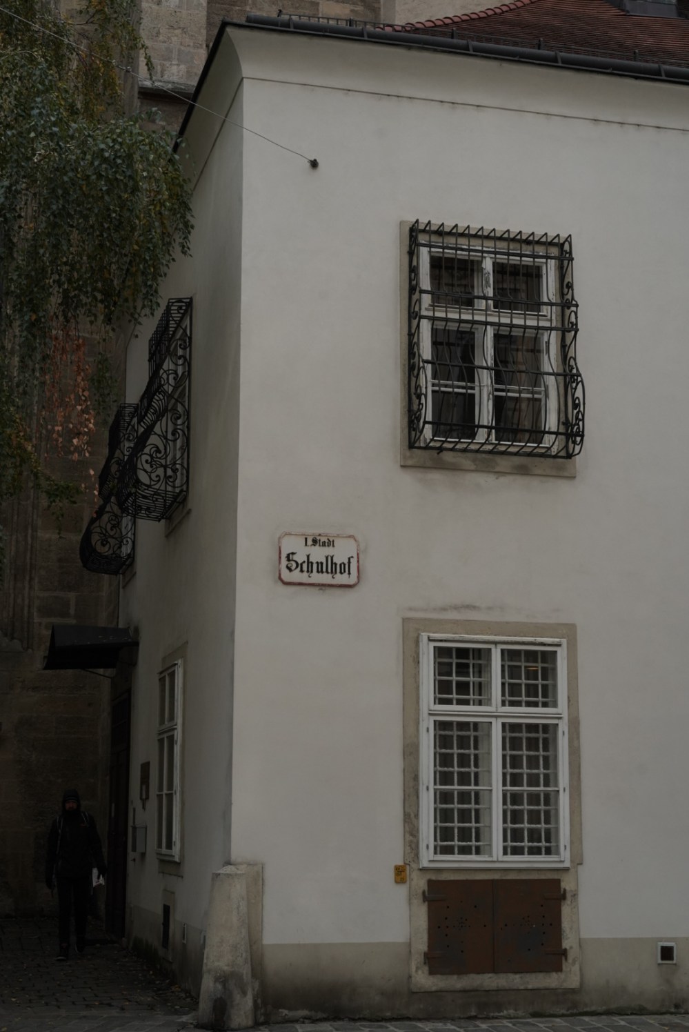 9F05D8B3-E13F-41D2-BA03-3ACD8DAA4882