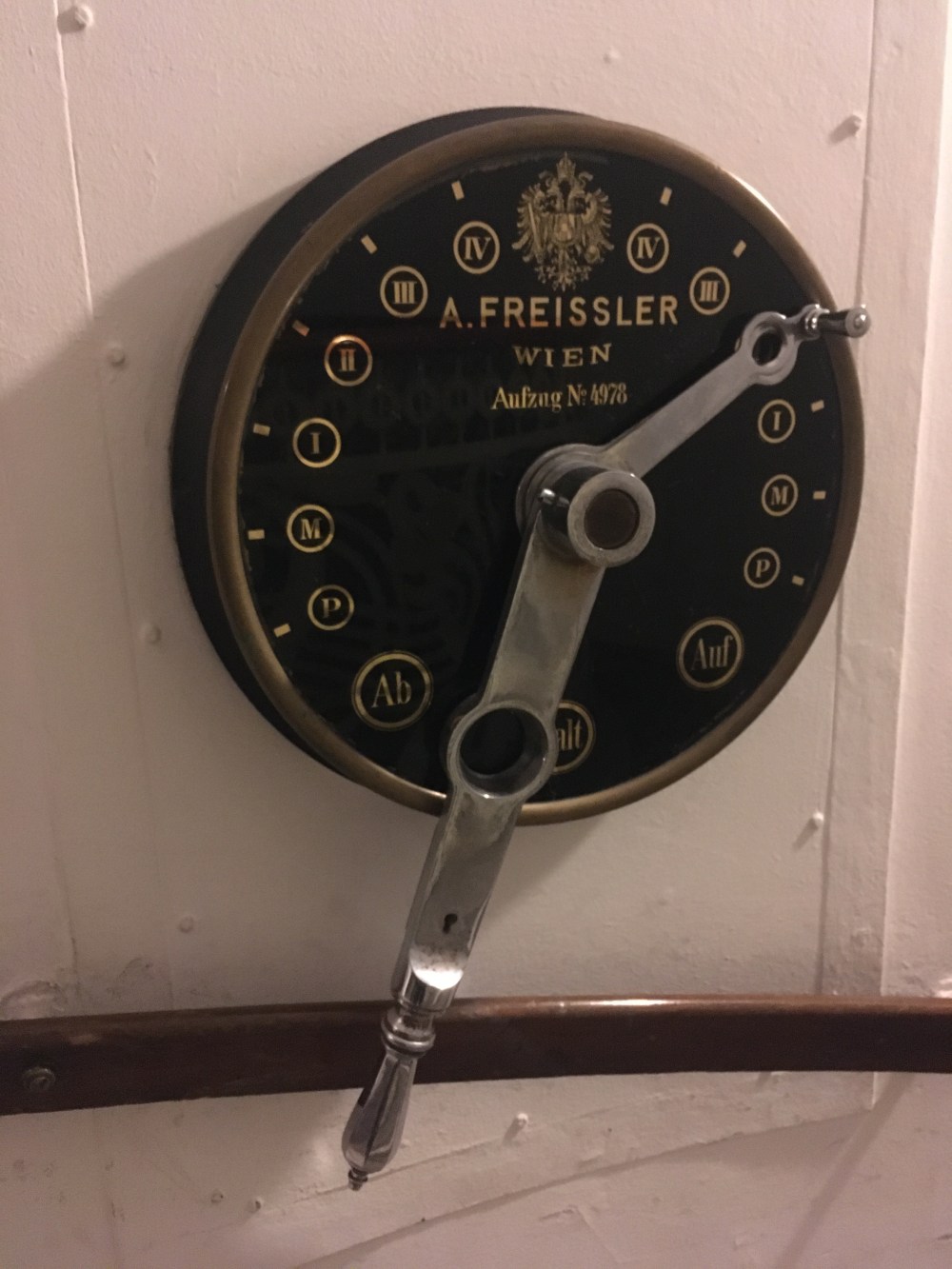 E302E5BD-1CE7-41A2-BD5A-85BB3EC3B3AE