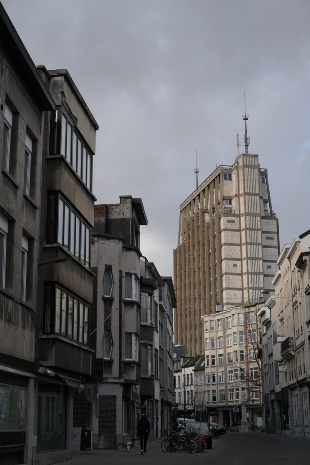 06D5DF74-850E-4A0B-B21A-197E314CEDCD