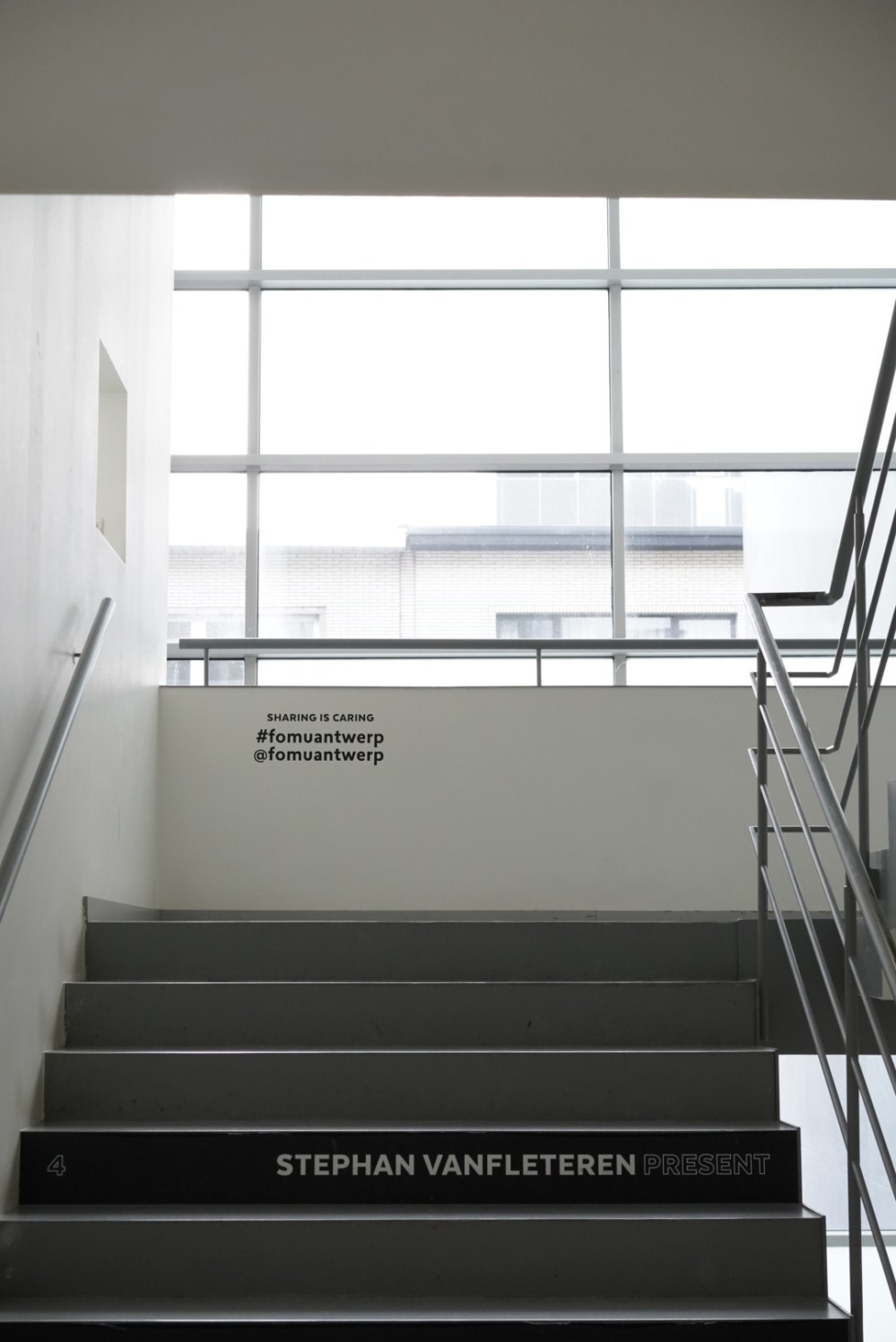 32298699-BEE6-4A64-97F3-1431192C66C4