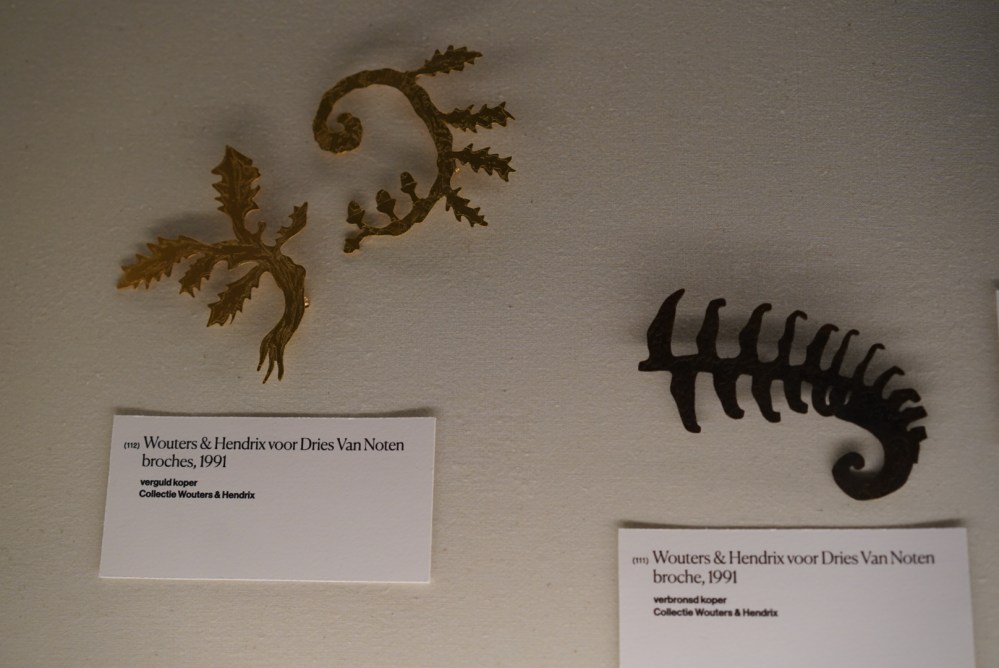 32673DBB-5406-4B3A-8987-68C41AAED506