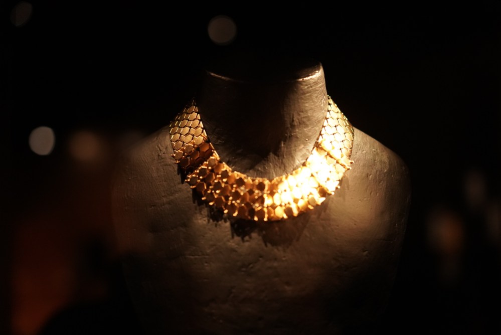 348281E6-C85B-4FDF-9D1A-E90921D04E2D