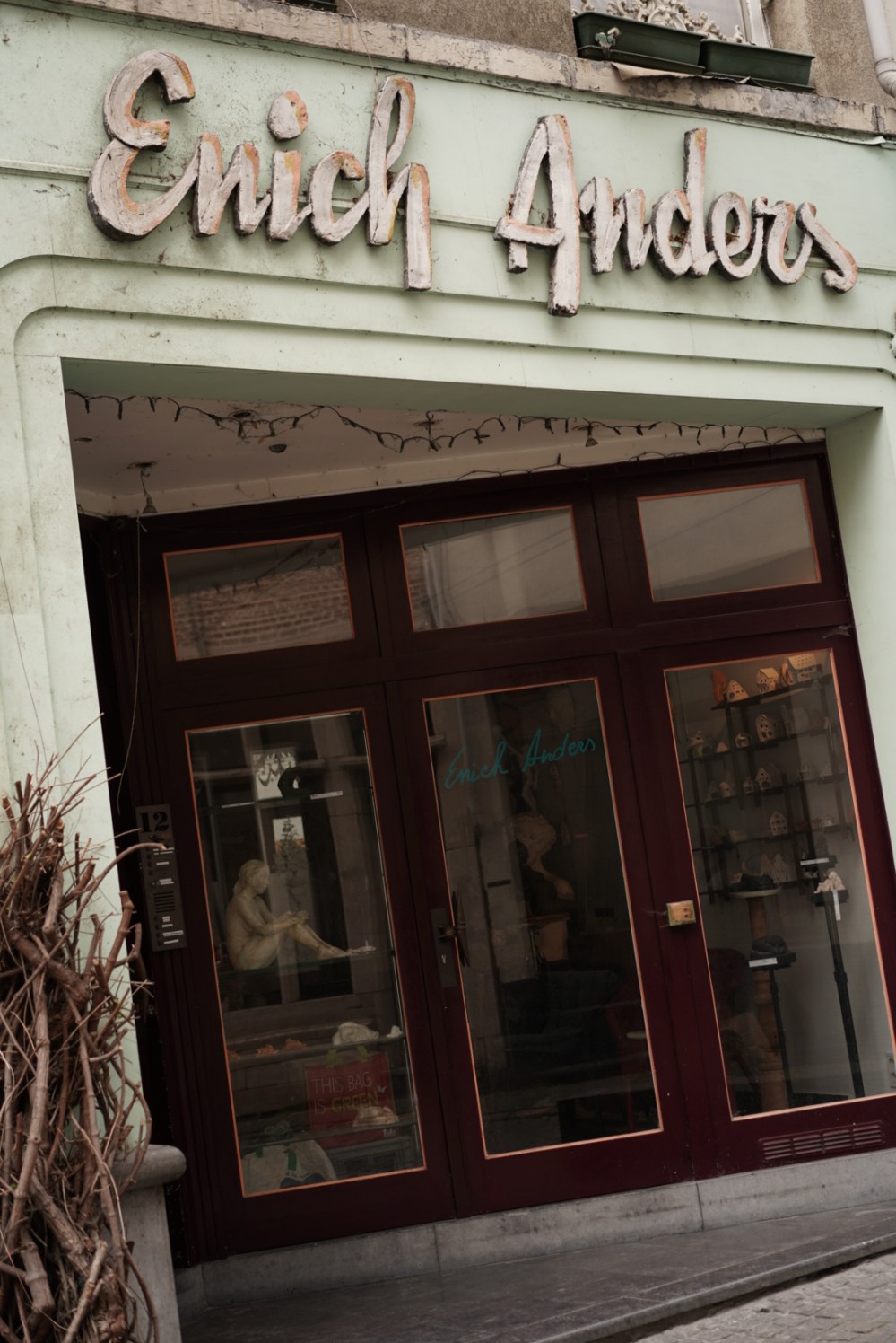 3A8A00F2-54D9-4B37-A7C7-53680EBD5904