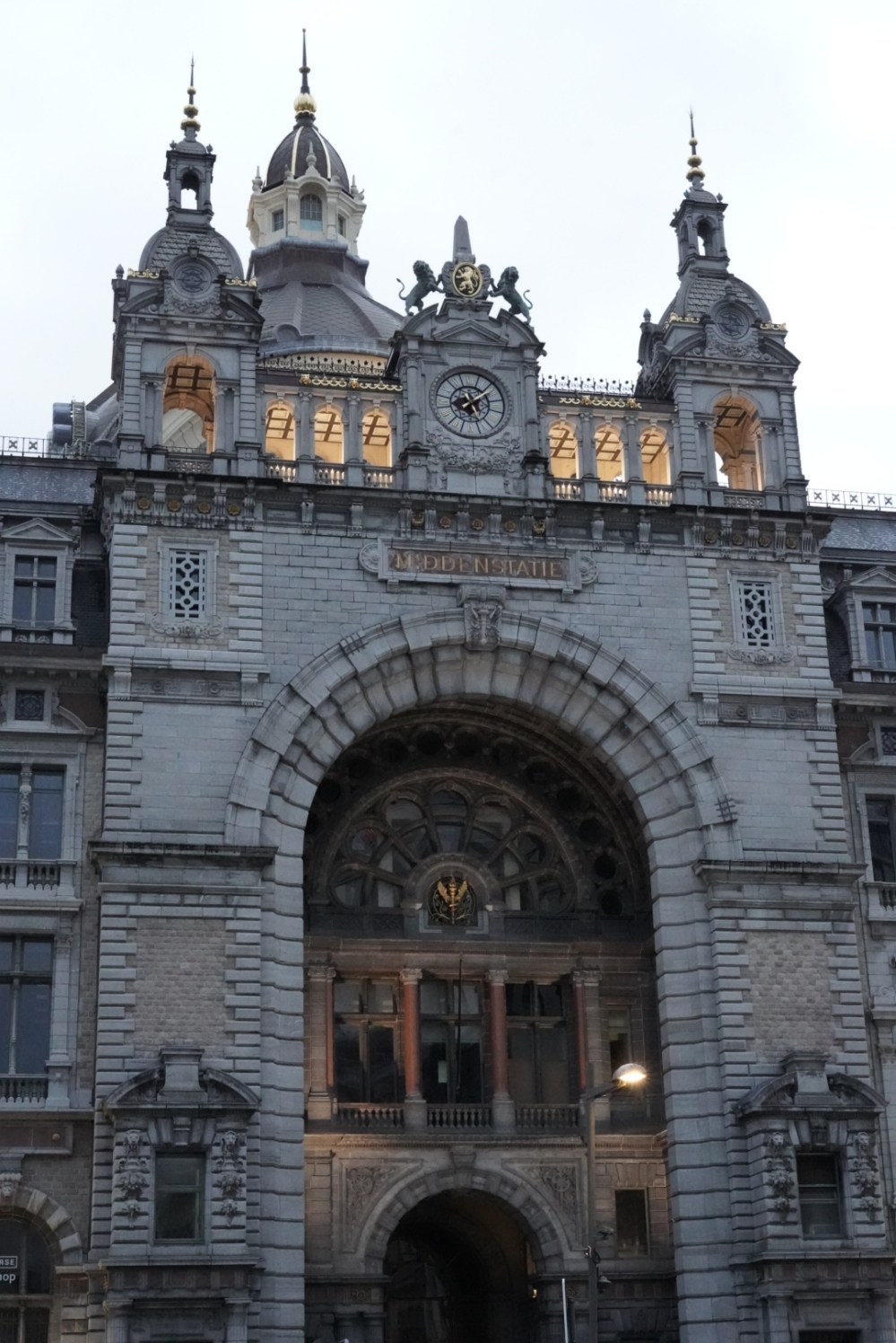 55A407FD-8616-4103-90FA-E58175DCEADD