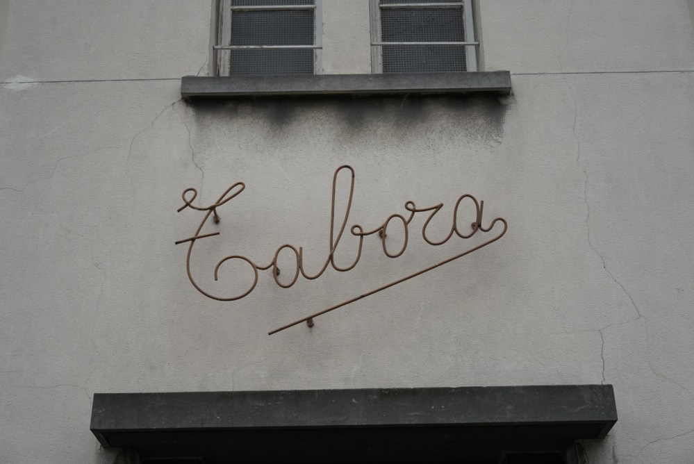 5F788617-93B0-47CD-BF96-0775977DE222