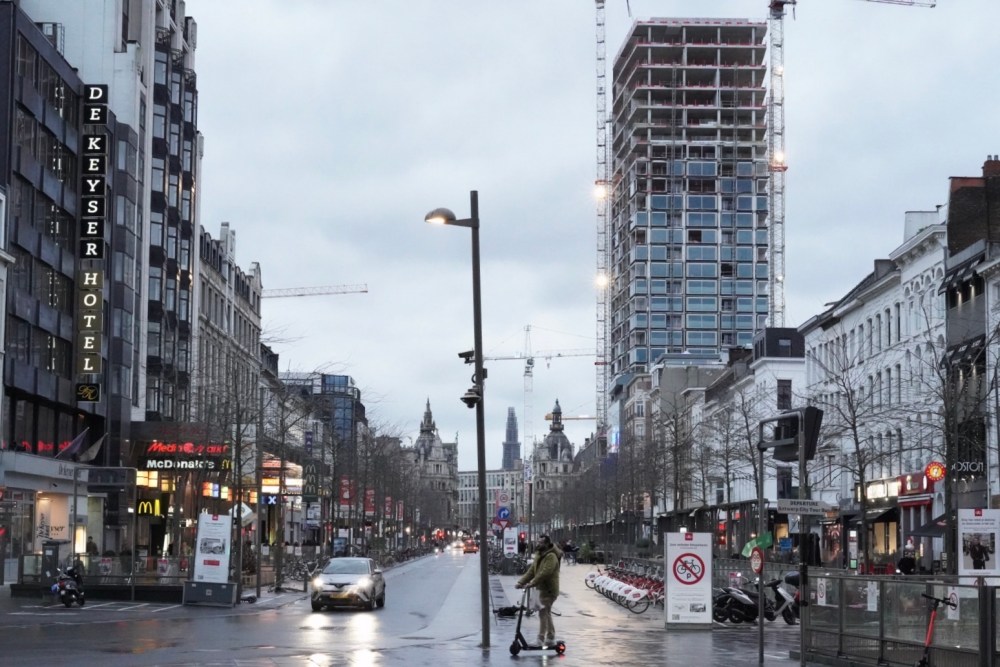 600E32C4-0CDE-4E6D-B9F7-5E2F67A0410F