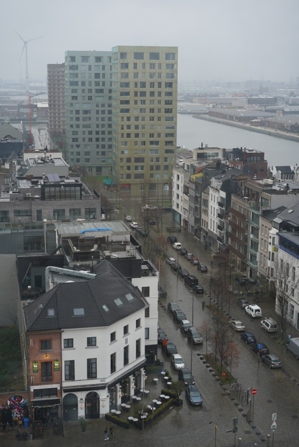 A866FFAE-3F17-410B-9564-D23D875E8388