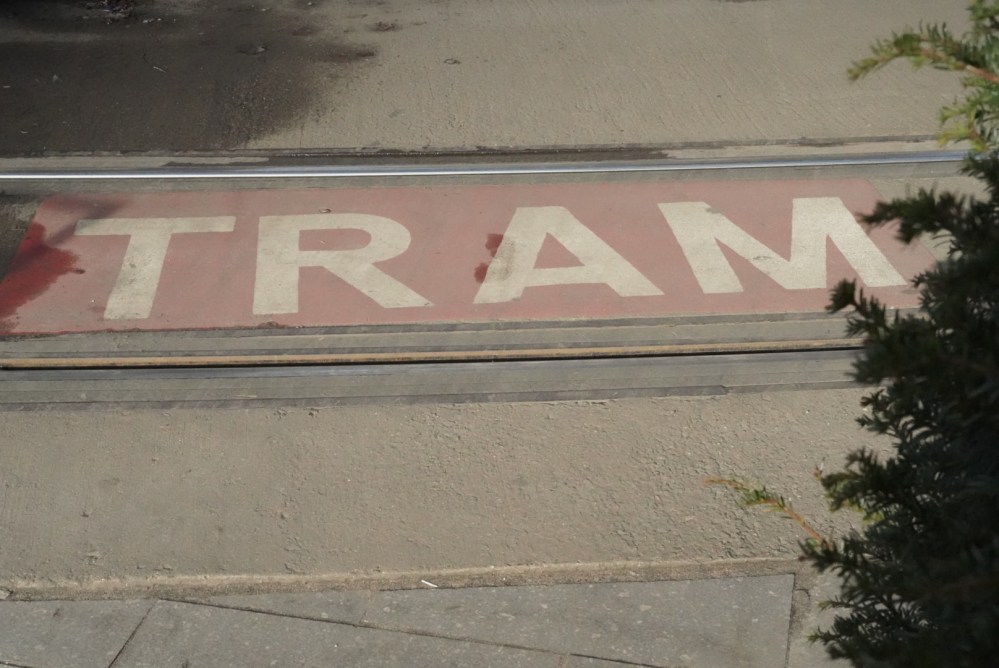 B2A64BA5-C148-4F5F-B978-54DA6A389E9F