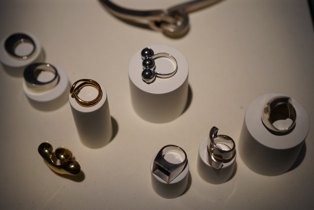 B2BAB561-954A-4809-AA61-148C936FE896