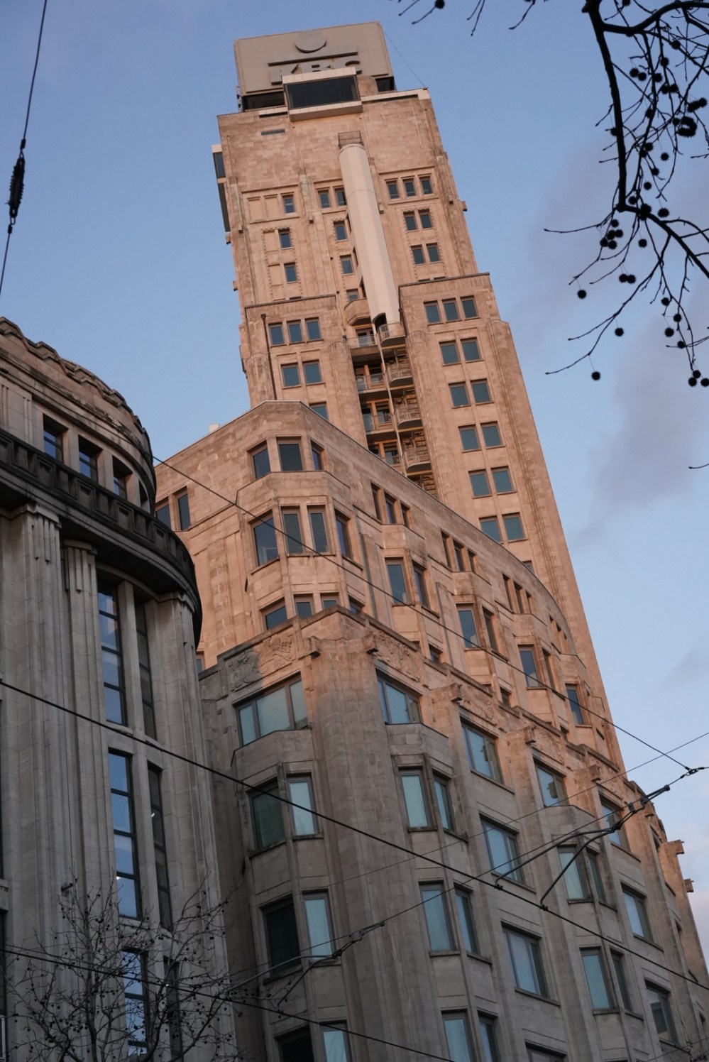 B4DBDE80-0983-4348-B9E1-F44CA8362CBD