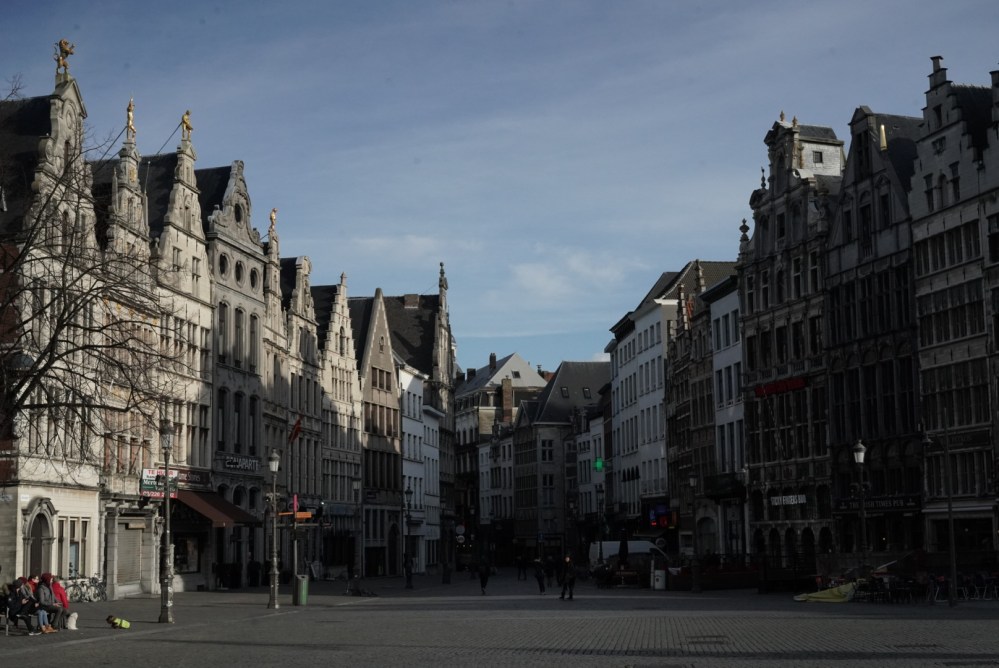 BB5FFFDB-33E5-4953-B6FB-0A94037A2442