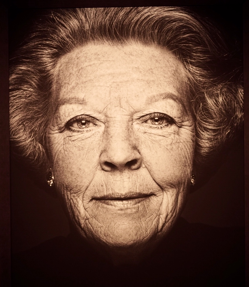 D28FB471-3160-4F49-AC9C-0FFC6CCBF57C