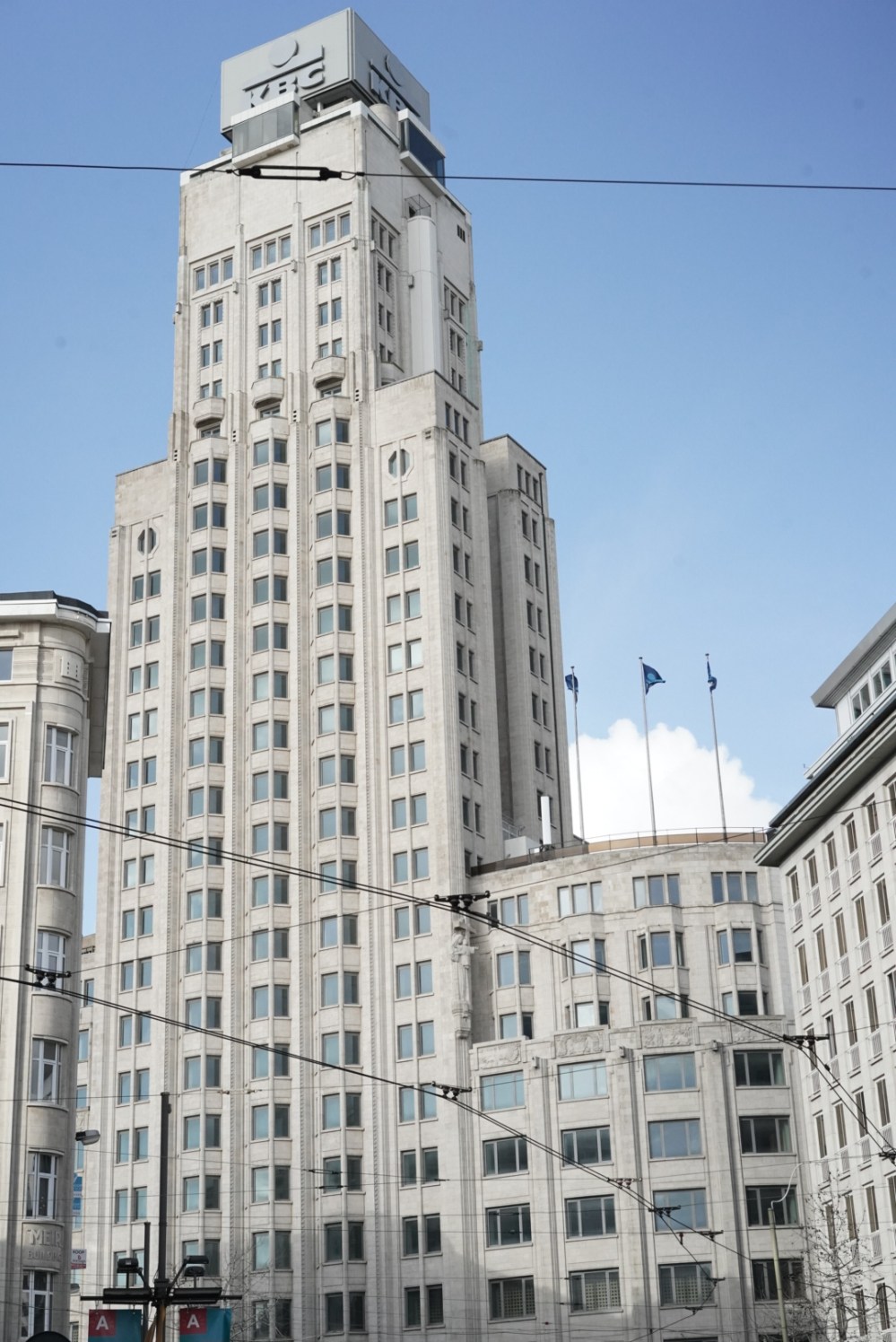 E7339D5D-000D-440A-A516-D2B31BB10F83