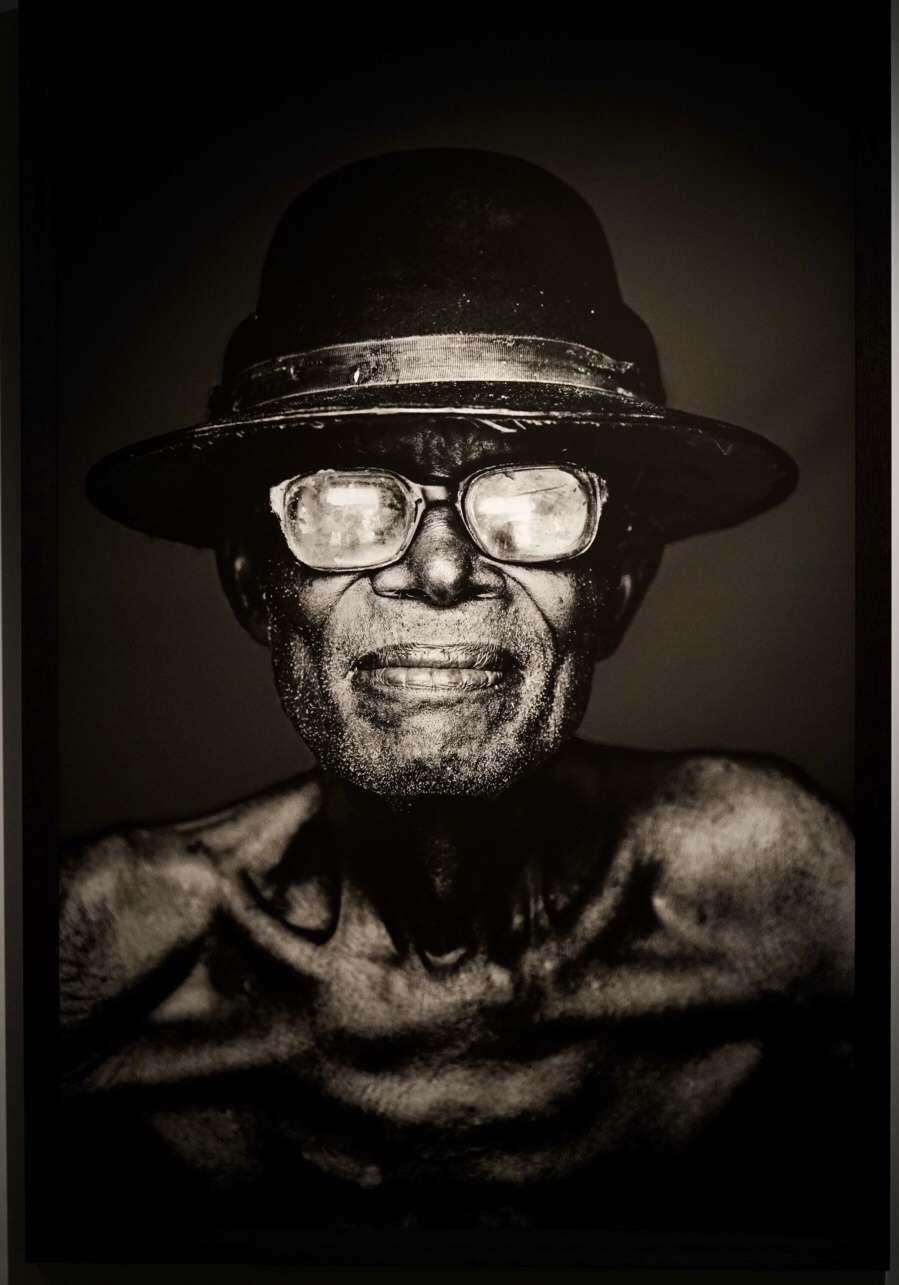 EB770079-2DA6-4CB3-8EFB-6470899DB48F