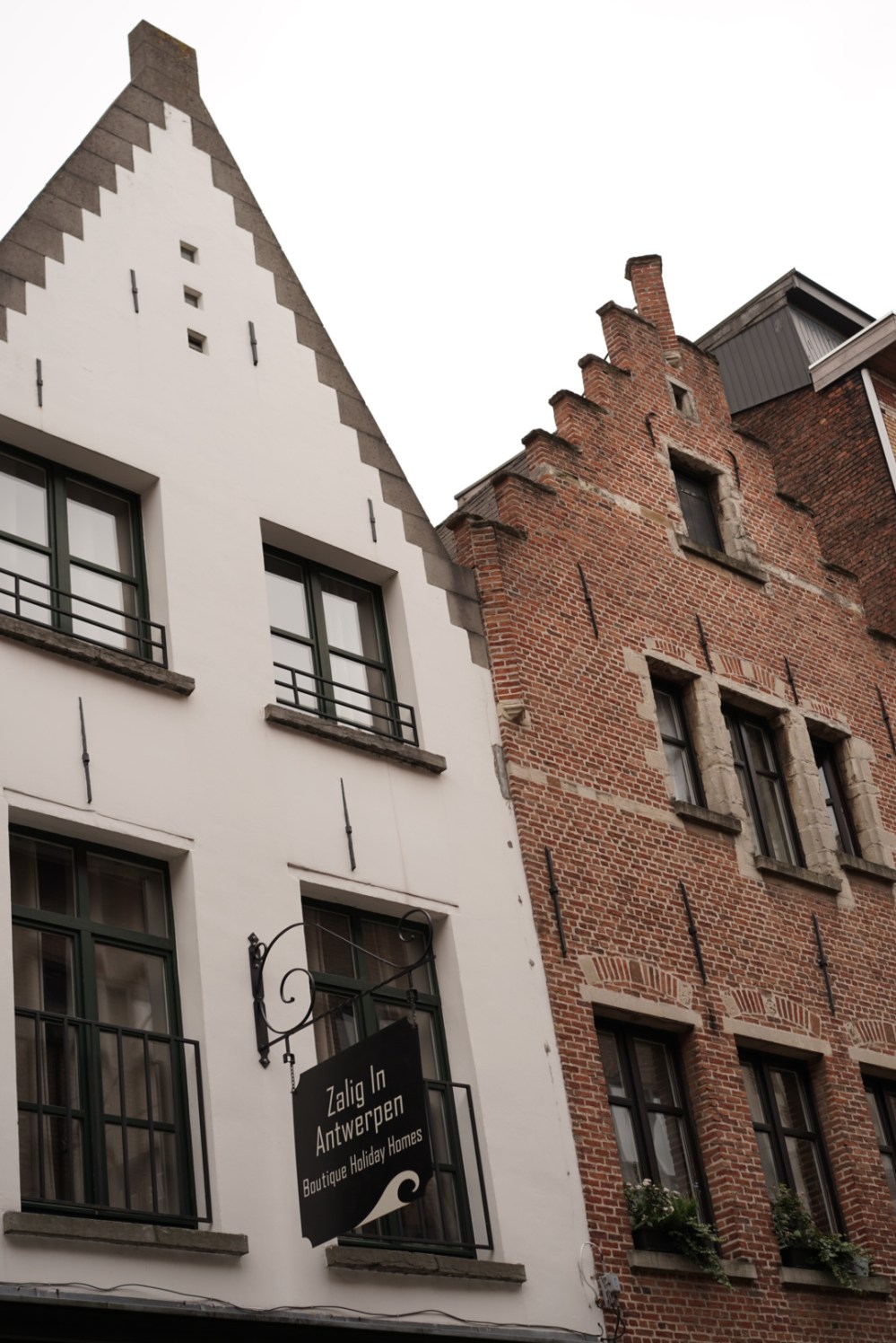 FA3E9728-40CE-41C3-A870-C35079A0A792