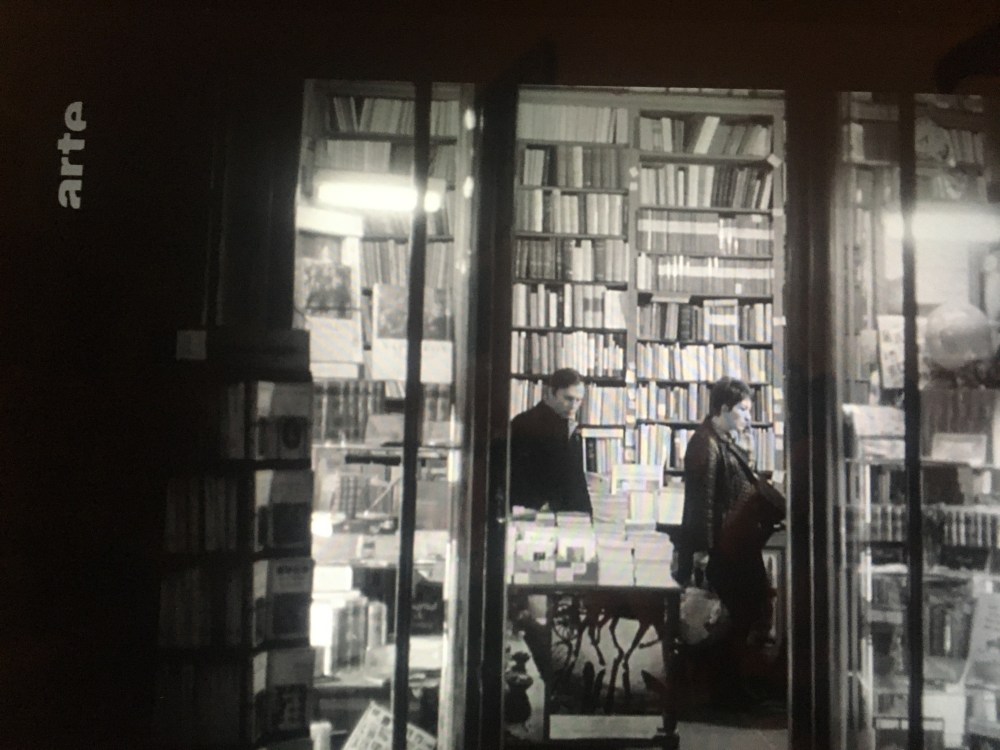 3A9A0433-C4FA-4F5D-A213-B9A3065F7DBD